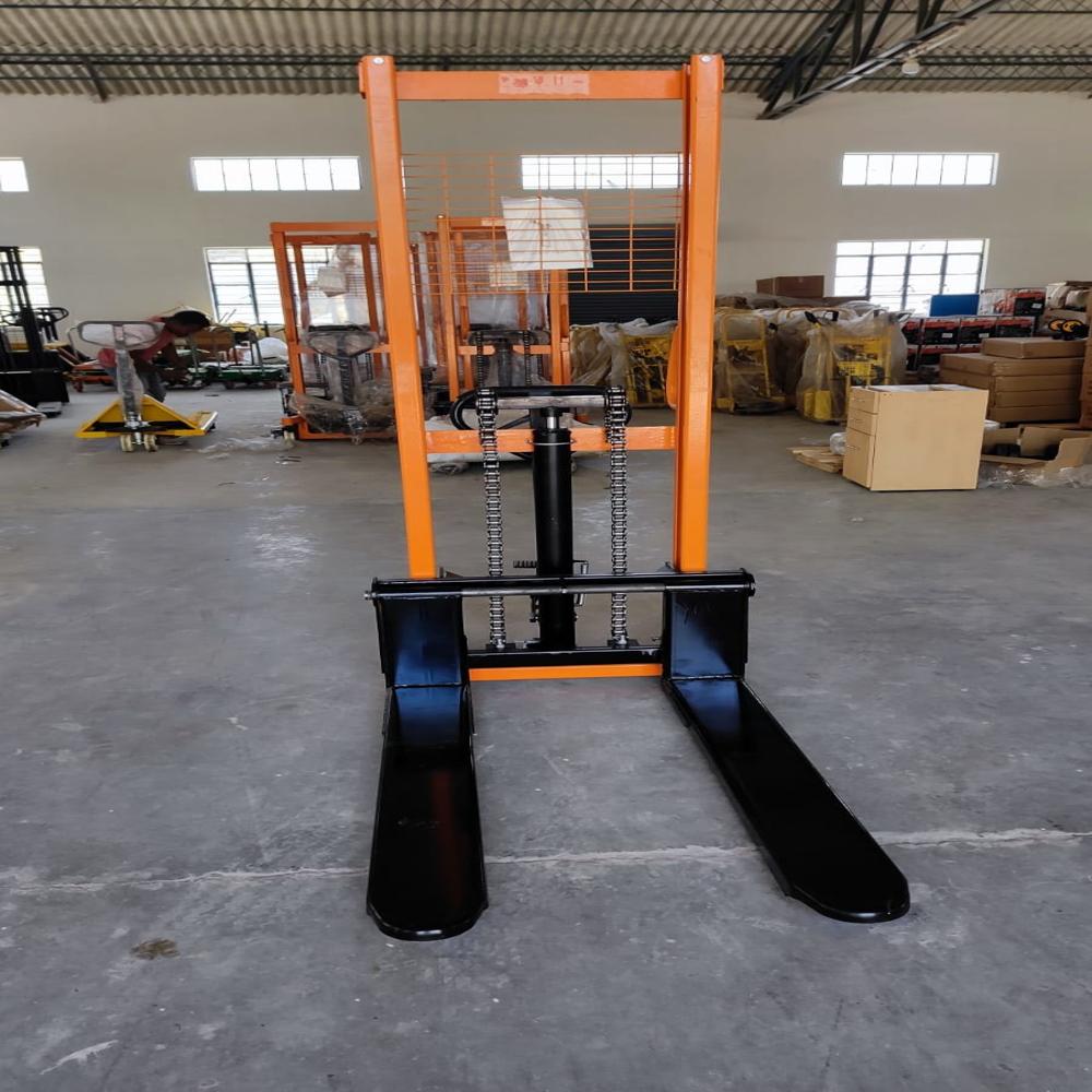 Hydraulic Manual Stacker - Color: Orange