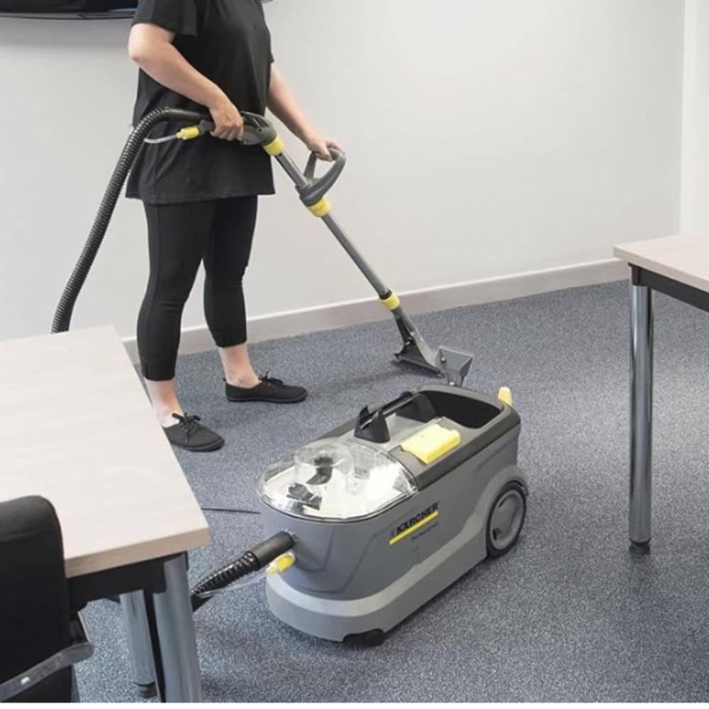 Karcher Puzzi 10/1 Cleaner