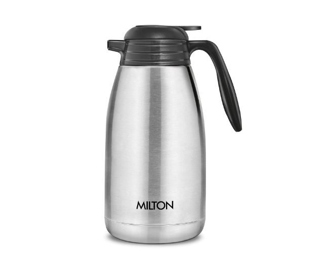 Milton thermosteel vacuum insulated carafe