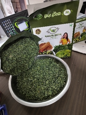 Thar Dried Fenugreek Leaves