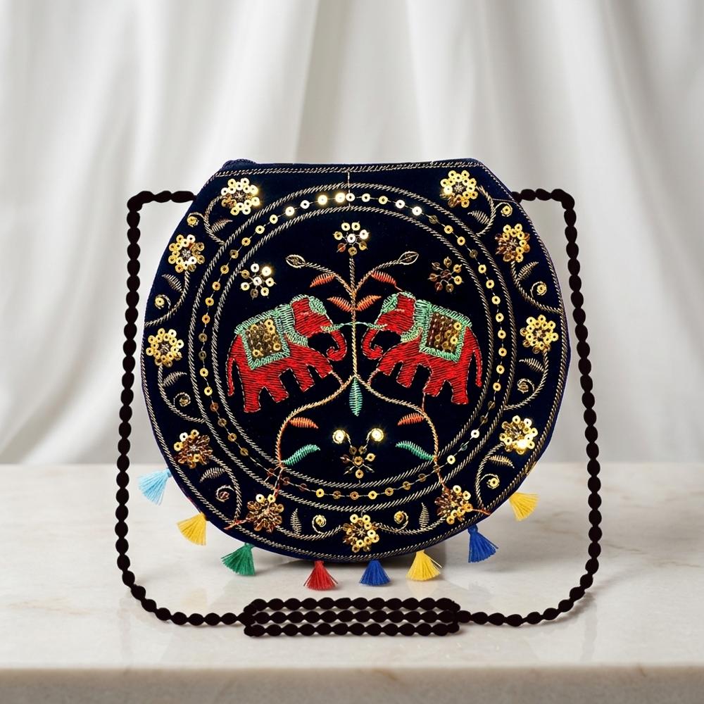Women Round Traditional Crossbody Bag With Tassels - Color: Black