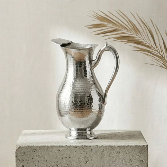 Regalia Jug - Color: Silver