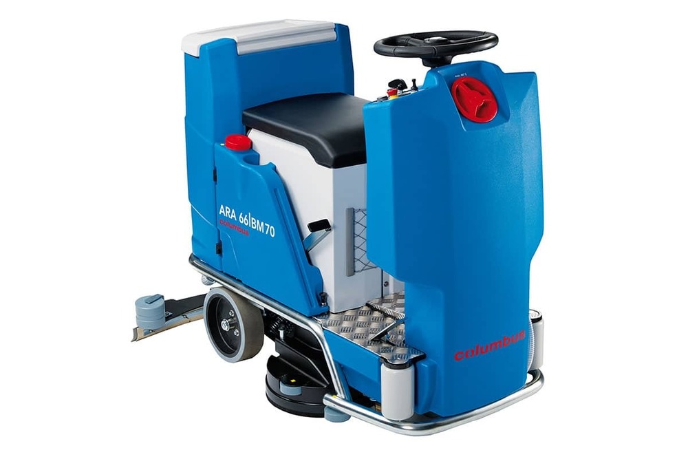 COLUMBUS Ride on Scrubber Drier  ARA 66/BM 70