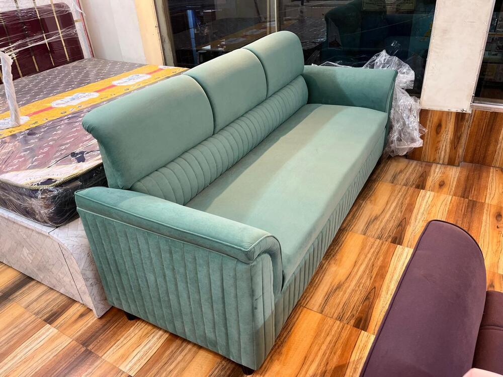 Green Color Classic Sofa Couch