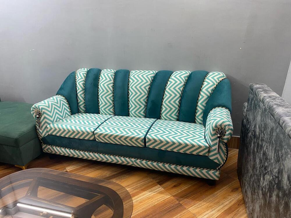 Tarsal Sofa