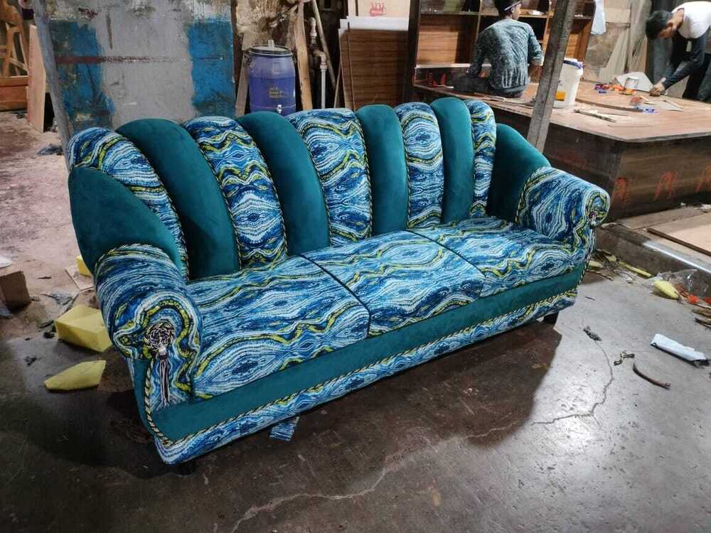 Tarsal Sofa