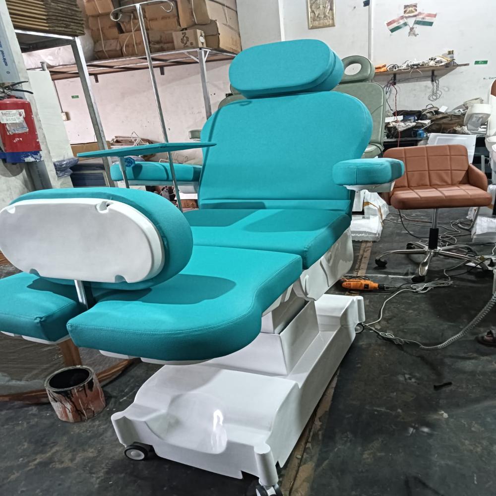 Electric Dialysis Chair