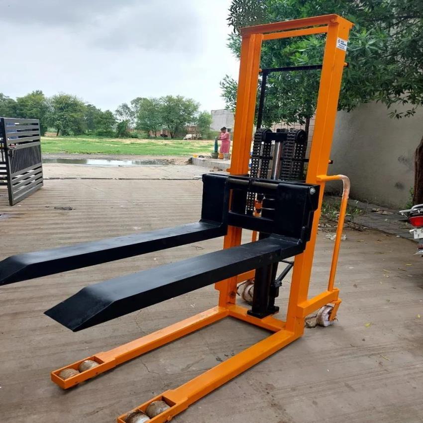 Manual Pallet Stacker - Color: Orange
