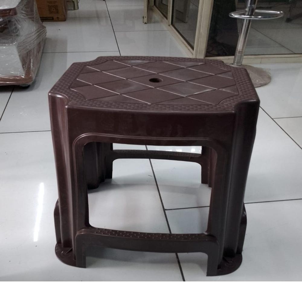Prince 21" Stool - Application: Not Aplicable
