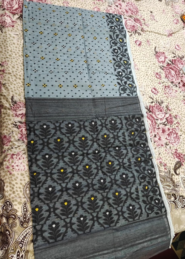 Dhakai Jamdani Saree