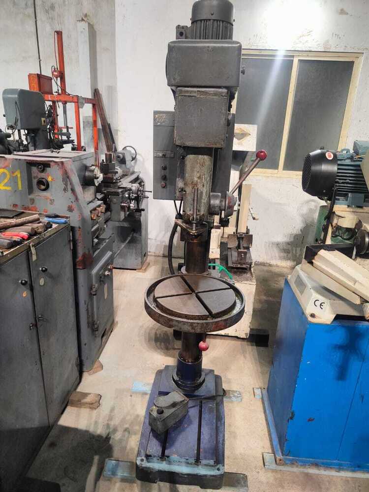M-19 Drilling And Tapping Machine