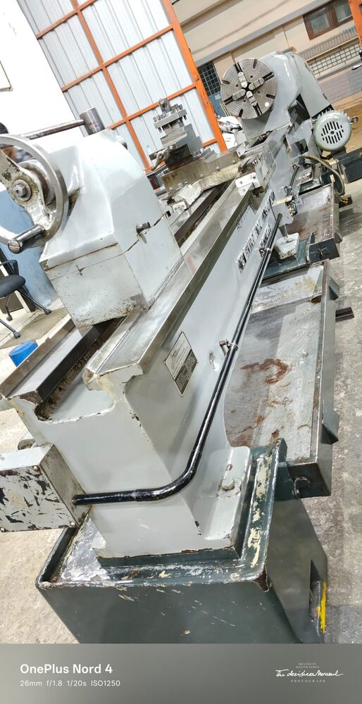 HGN-4 Lathe Machine