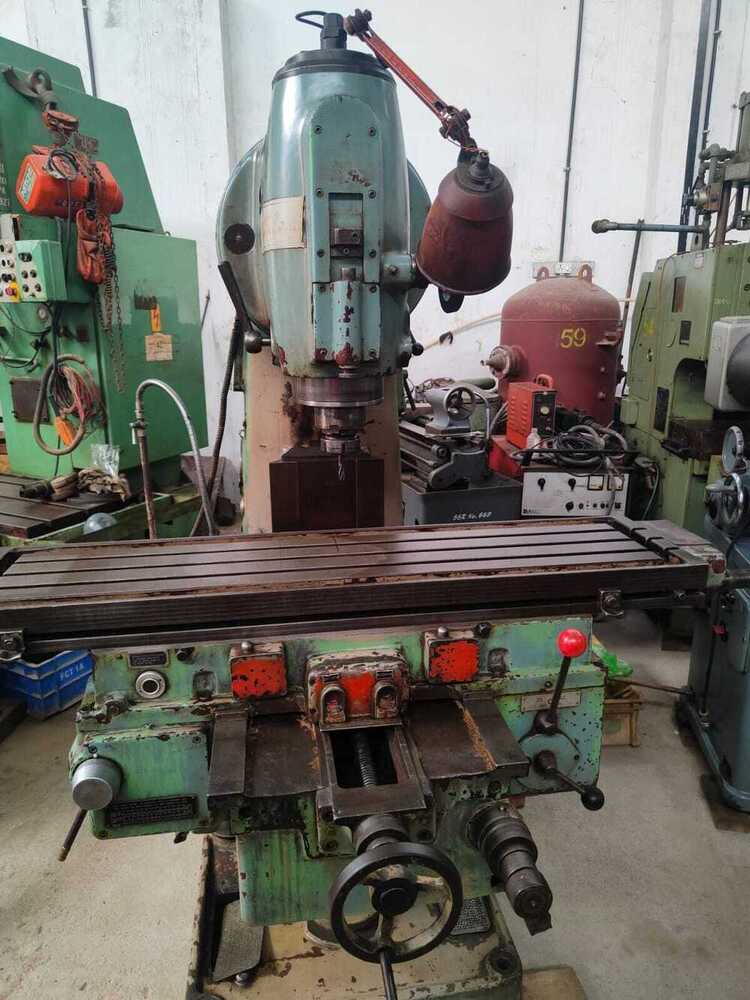 VF-2 Vertical Milling Machine