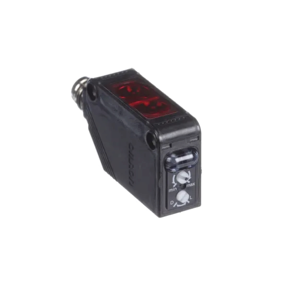 E3Z-B86 Omron Photoelectric Sensor