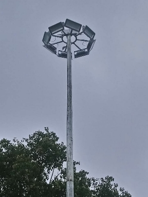 12.5 Mtr High mast pole