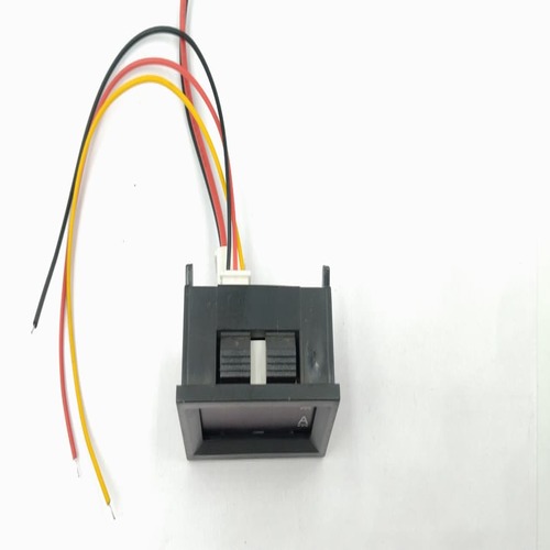 Digital Voltmeter Display 12vdc.