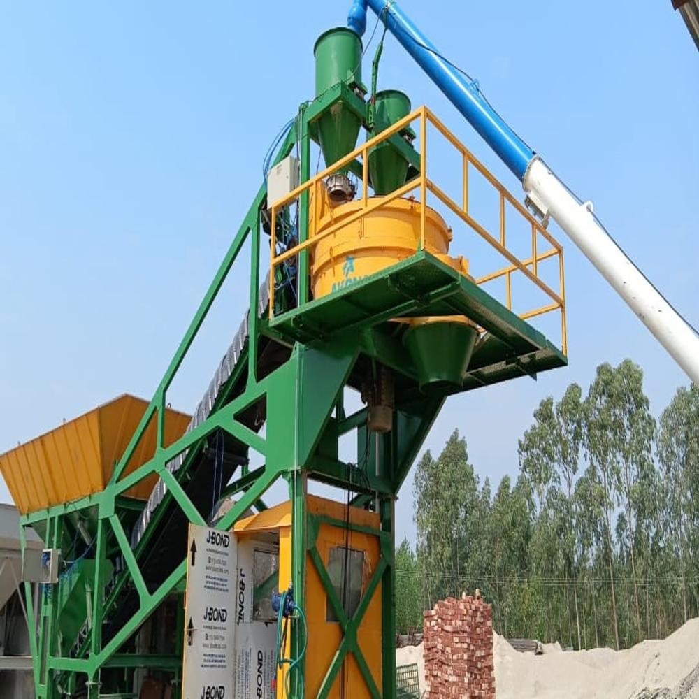 Mobile Concrete Batching Plant - Conveyor Capacity: 80 Tons/hour Ton