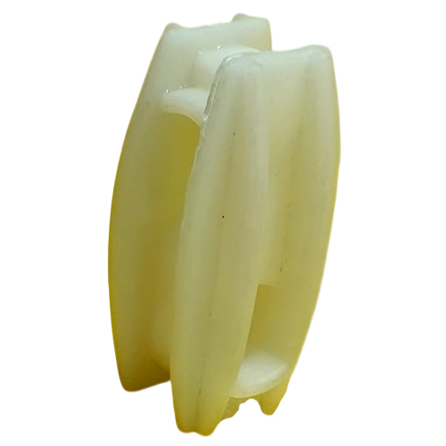 Solar Fencing Corner White Insulator