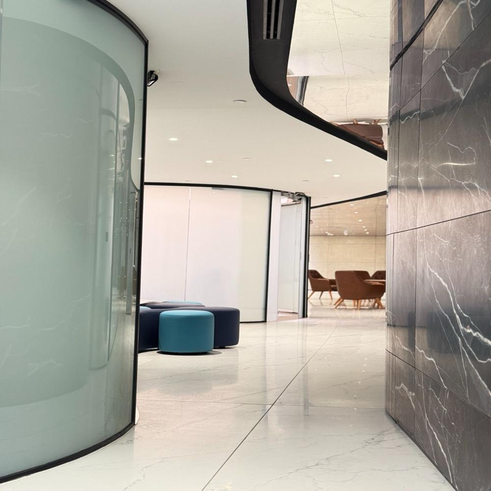 Privacy Glass - Usage: Interior Partitions