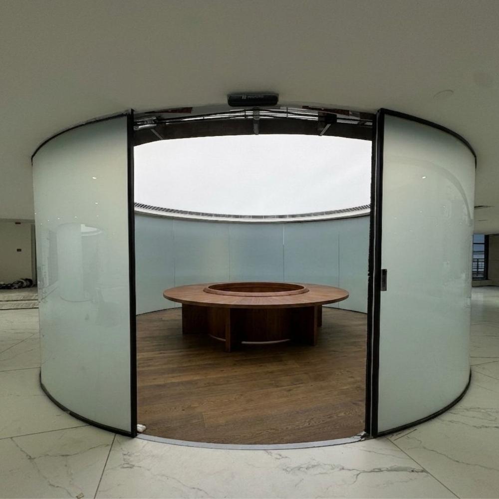Privacy Glass - Usage: Interior Partitions