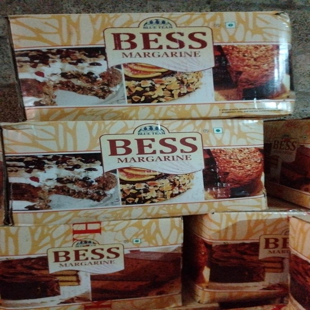 Bess Margarain - Application: Cakes