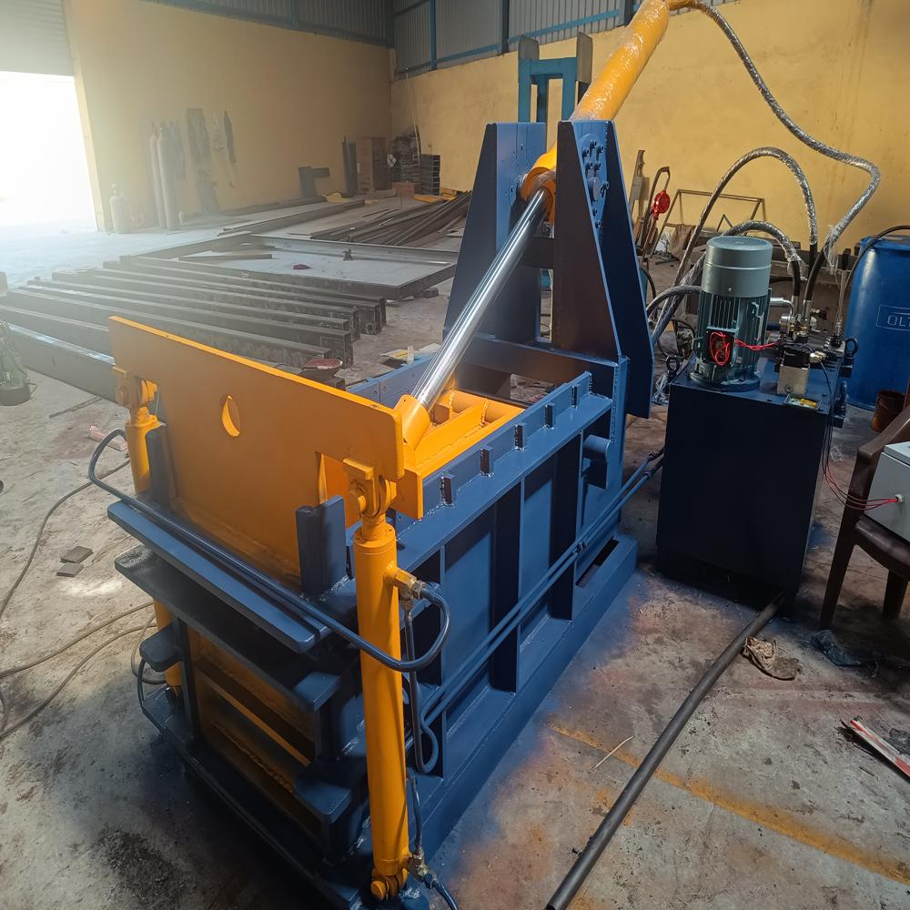 Horizontal Scrap Baling Press Machine