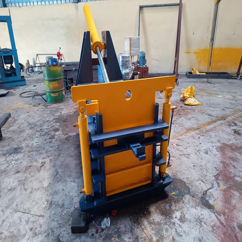 Horizontal Scrap Baling Press Machine