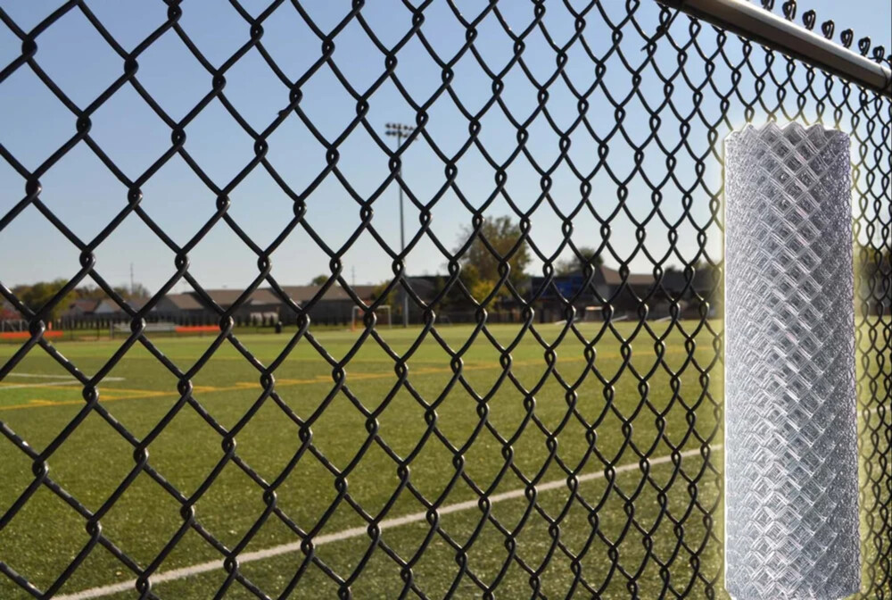 Chain Link Fencing - Fence Length: 100 Meter (M)