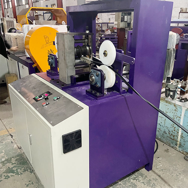 Mechanical Motor Plastic Strip and Sheet Punching & Rolling Machine