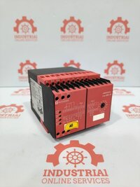 Schneider Telemecanique XPSAT5110 Dual-Channel Safety Relay