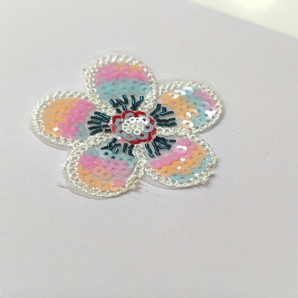 Net Embroidered Patches / BUTTA