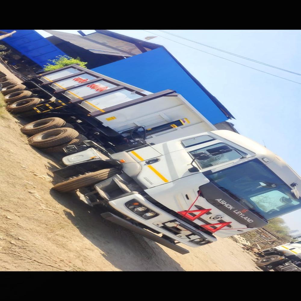 Tipper Trailer - Capacity: 24-30 Cubic Meters Ton