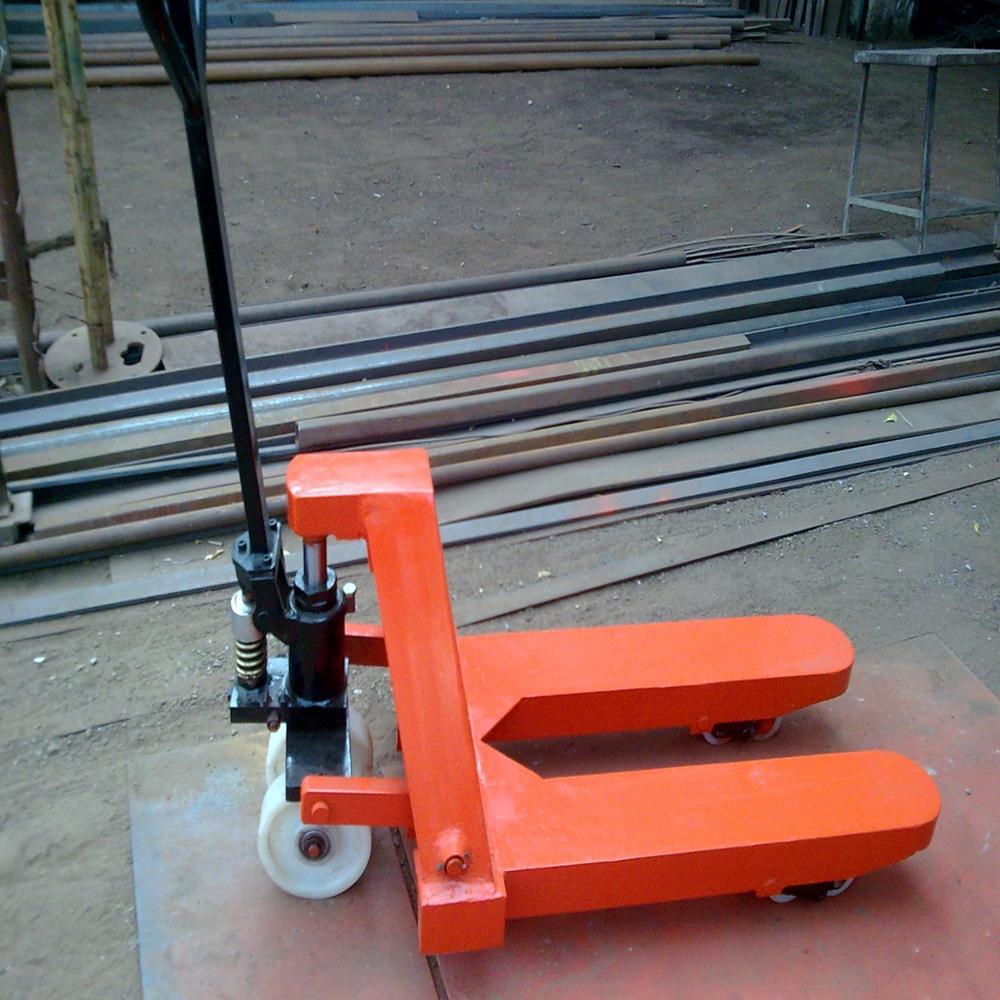 Mild Steel Hand Pallet Truck