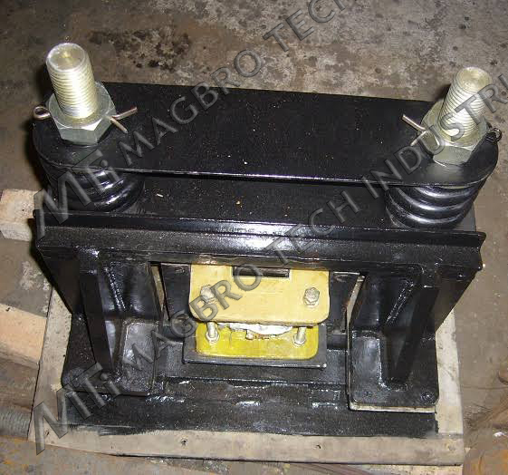 Electromagnetic Bin Vibrator