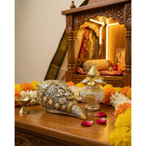 Ganesh Shankh (5 Inch) + Nariyal Kalash (3.5 Inch) Combo