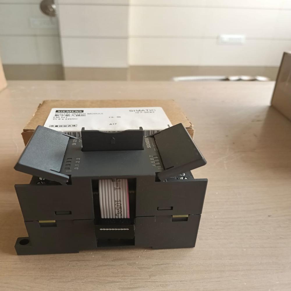 DIGITAL INTPUT MODULE 6ES7221-1BF22-0XA0