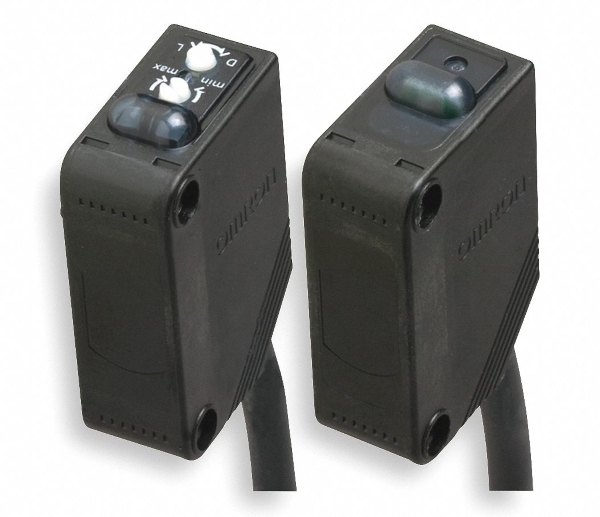 E3Z-T81K-M3J Omron Photoelectric Sensor