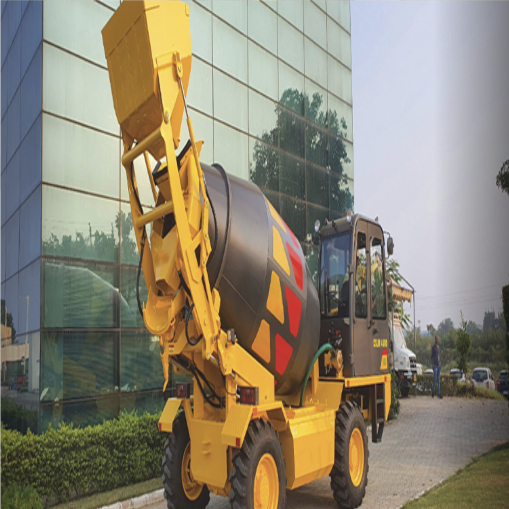 CSLM 4300 Conmat Self Loading Concrete Mixer