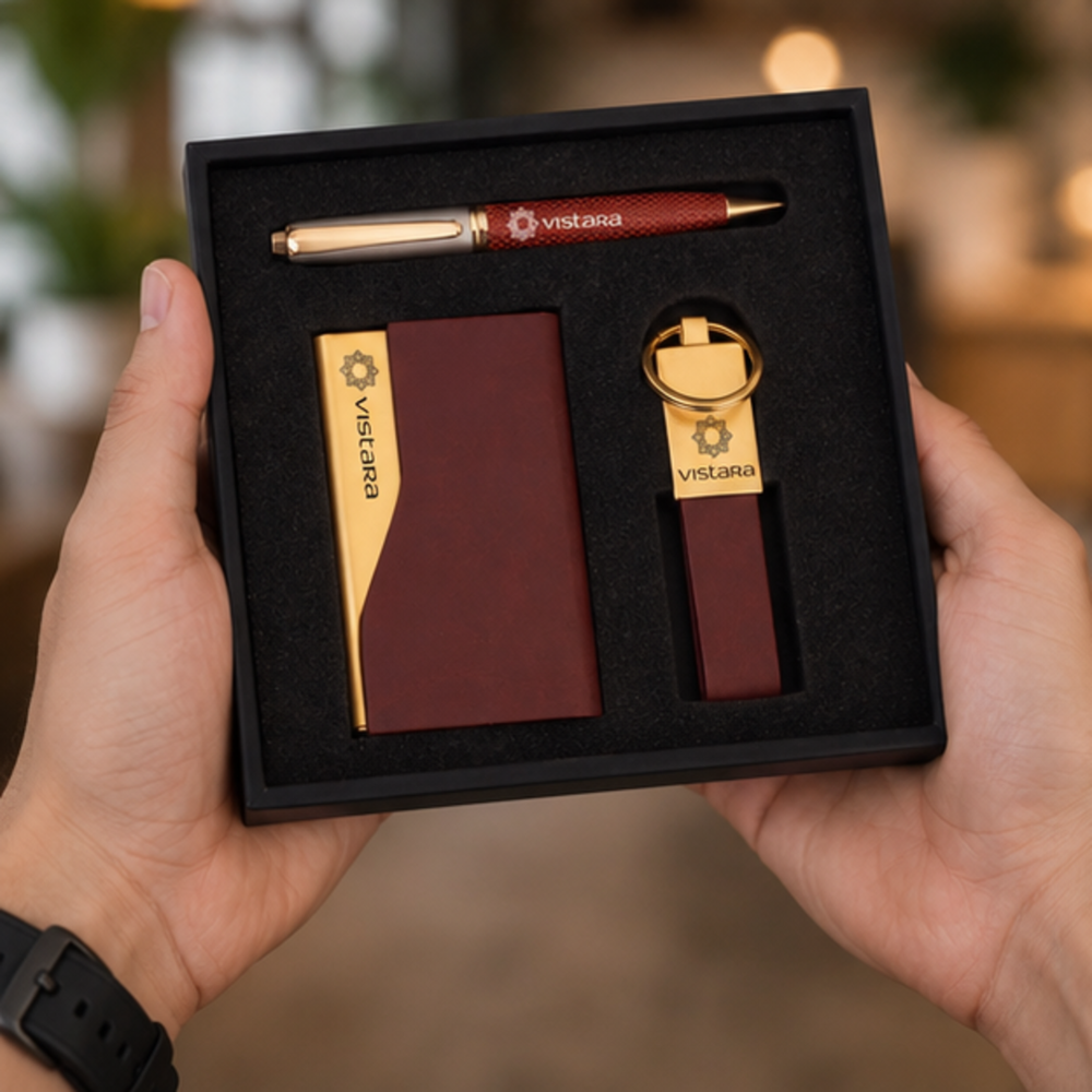 Executive Diary, Pen and Leather Keychain Gift Set