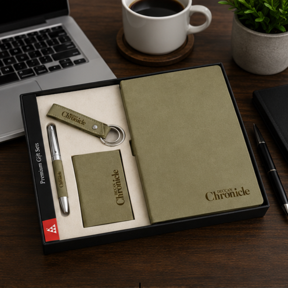 Executive Folder, Card Holder, Pen and Leather Keychain Gift Set