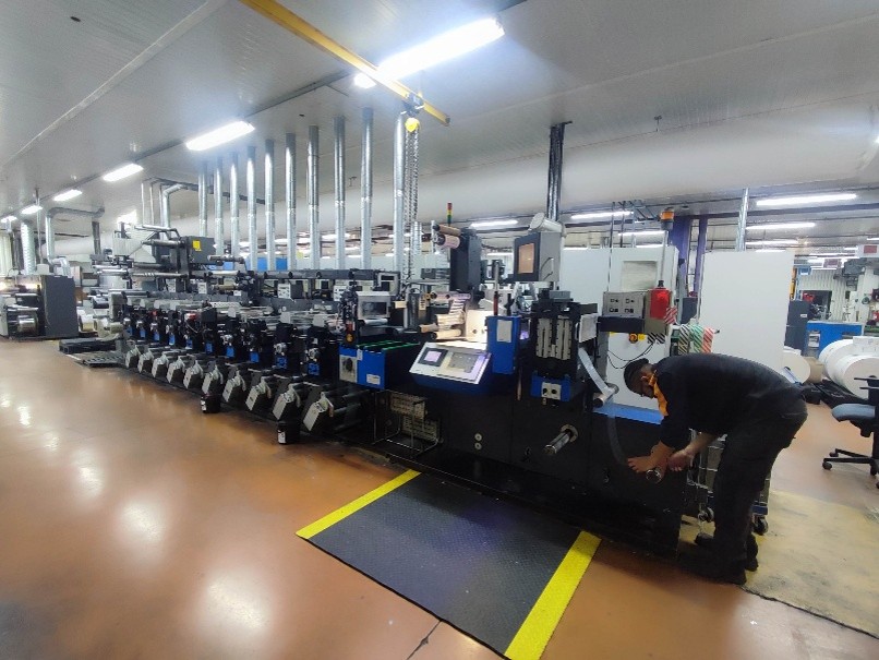 2007 Gallus EM280-10 Color UV flexographic label printer