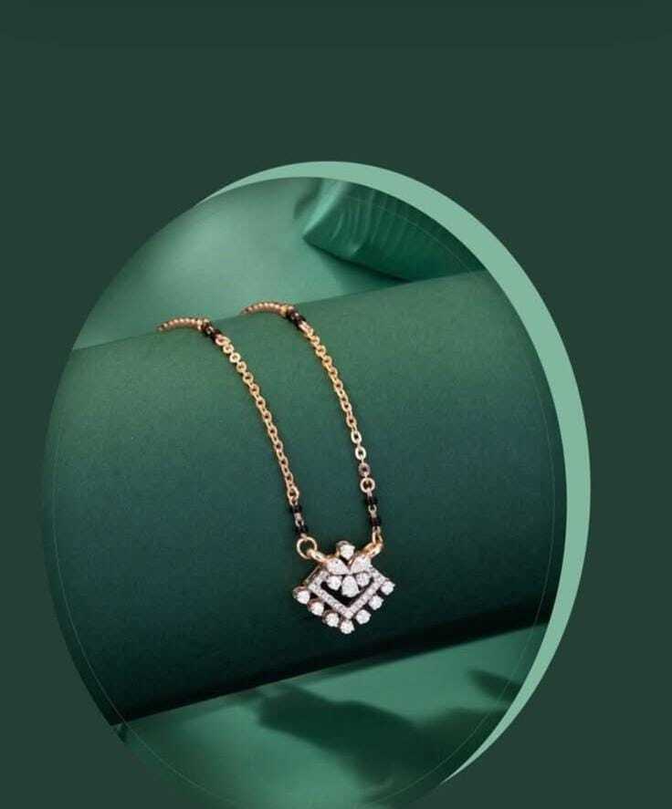 Ladies Modern Pendant