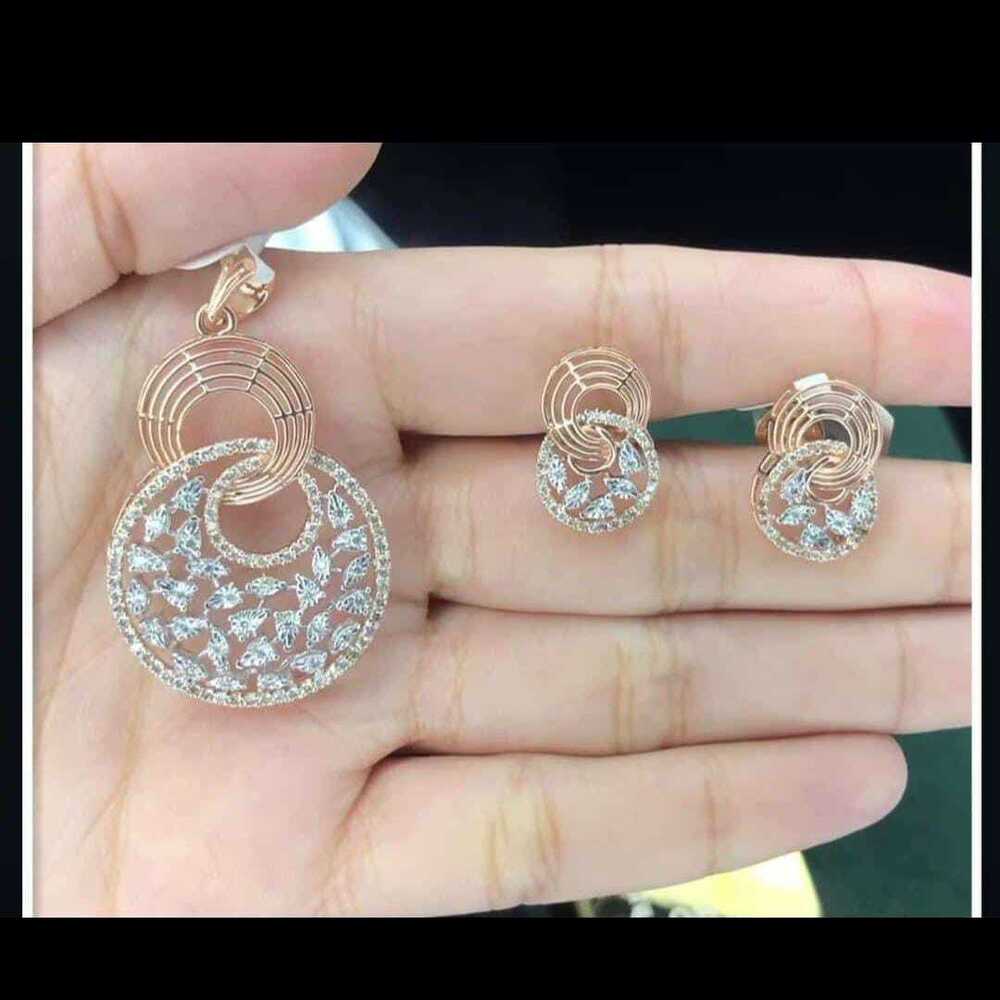 Ladies Pendant Set