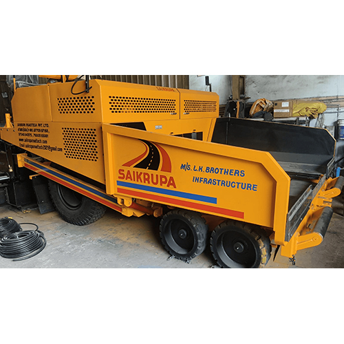 Asphalt Paver Machine