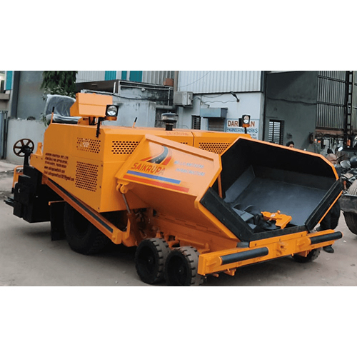 Asphalt Paver Machine