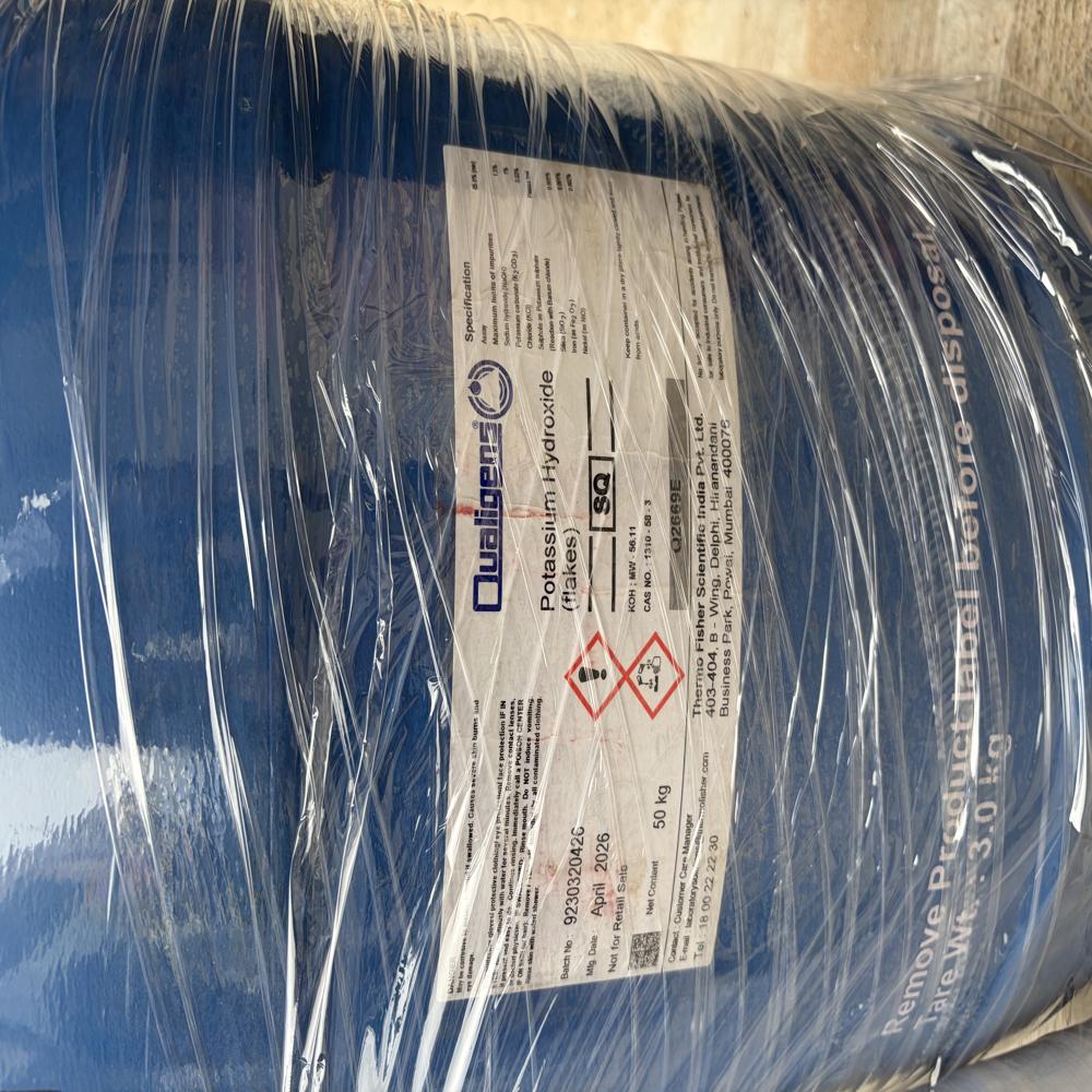 Potassium Hydroxide Flakes SQ 50Kg Qualigens