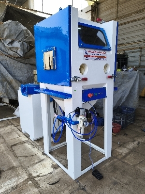 Suction Sand Blasting Machine - Color: Blue And White