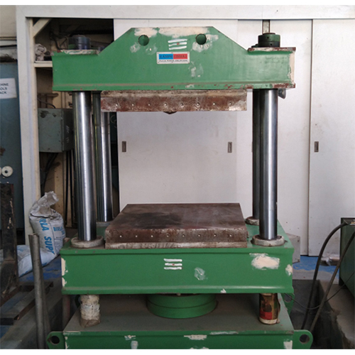 HYDRAULIC HOT PRESS (250 TON)