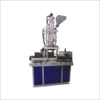 Vertical Screw Type Injection Moulding Machine at Best Price in ...