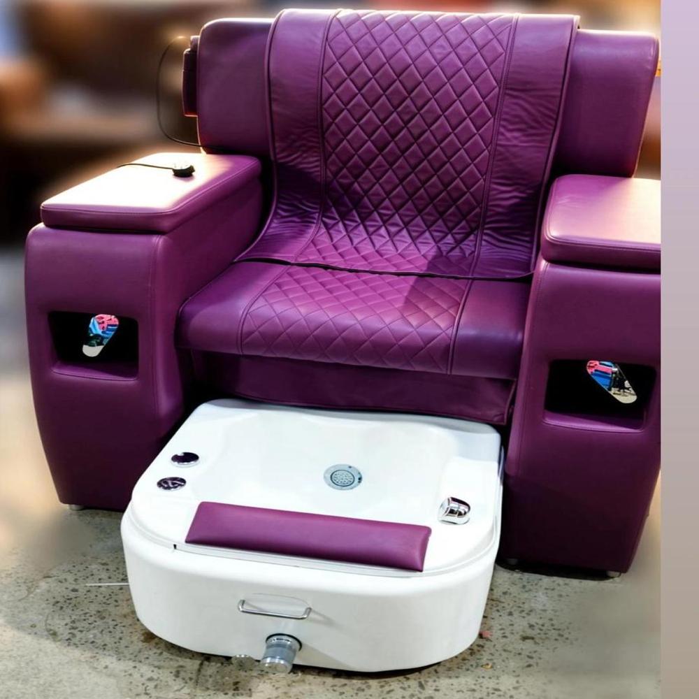 Robusto Meni-Pedi with Messager